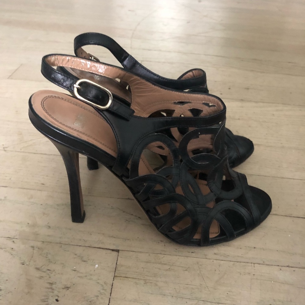 Hugo Boss Caged Sandal- size 37